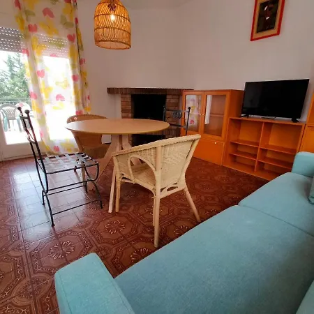 Apartamento Con Terraza Cerca De La Playa Appartement