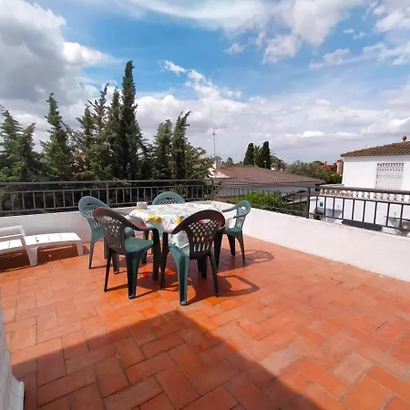 Apartamento Con Terraza Cerca De La Playa * Empuriabrava
