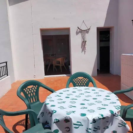 Appartement Apartamento Con Terraza Cerca De La Playa Empuriabrava
